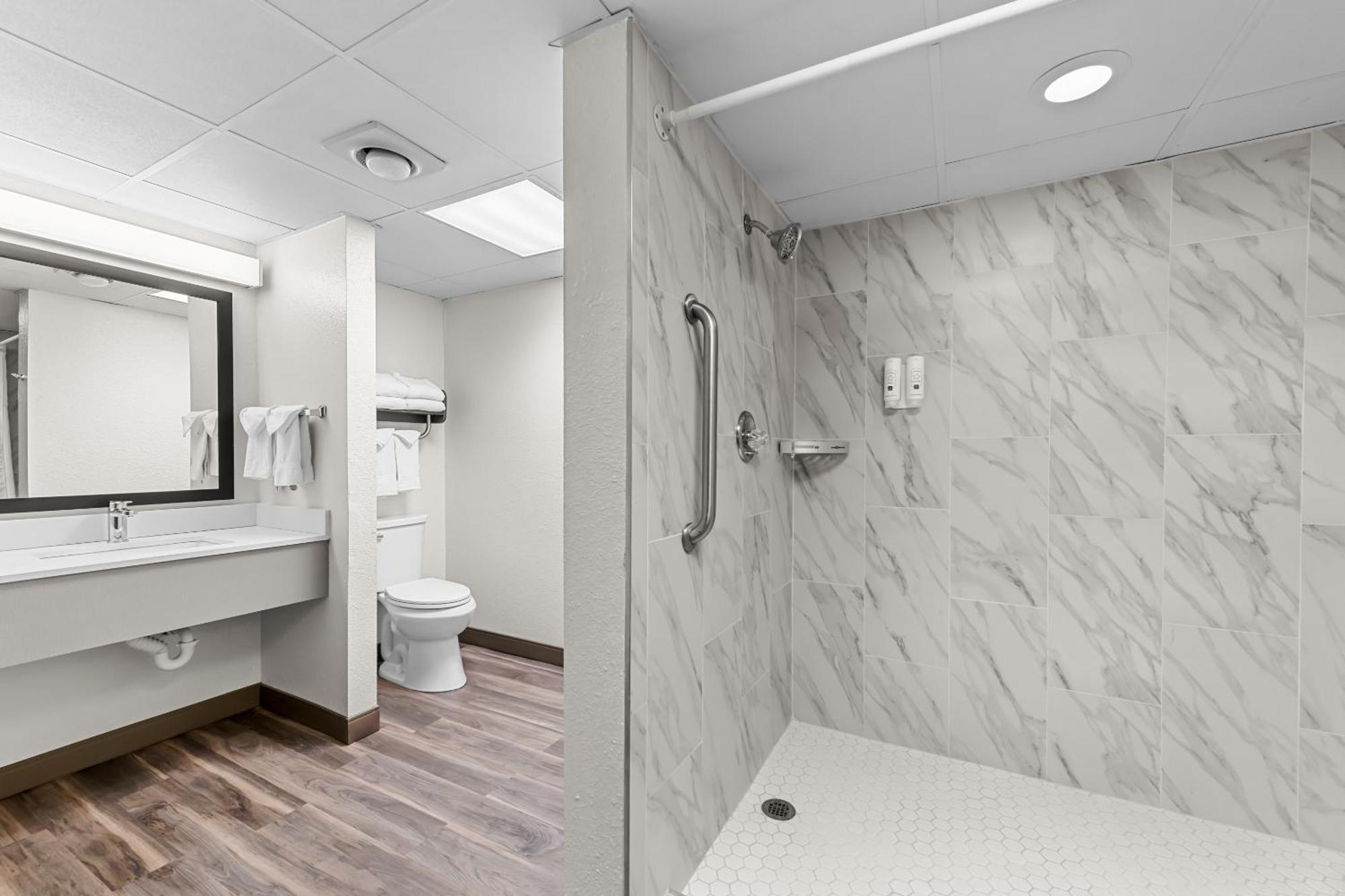 Quality Inn & Suites At Dollywood Lane Pigeon Forge Bagian luar foto