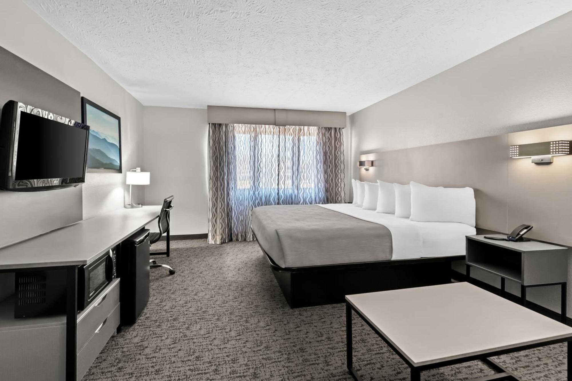 Quality Inn & Suites At Dollywood Lane Pigeon Forge Bagian luar foto