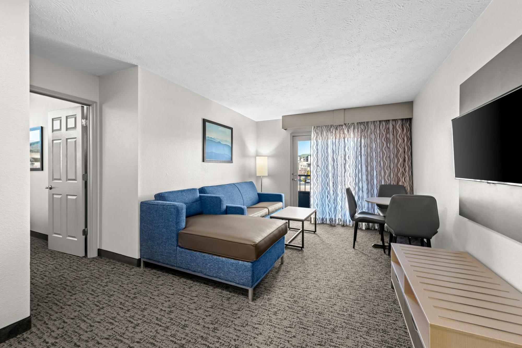 Quality Inn & Suites At Dollywood Lane Pigeon Forge Bagian luar foto