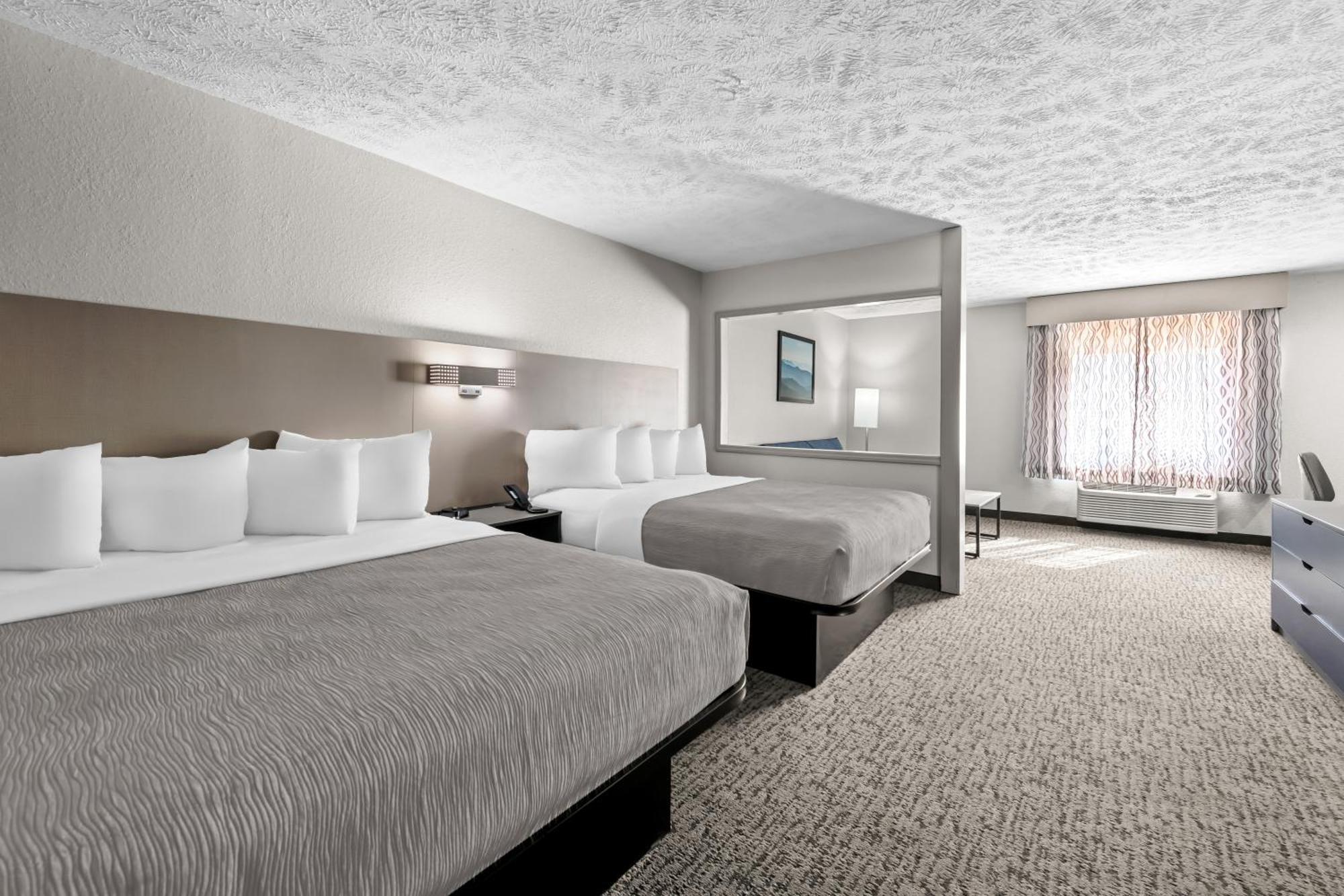 Quality Inn & Suites At Dollywood Lane Pigeon Forge Bagian luar foto