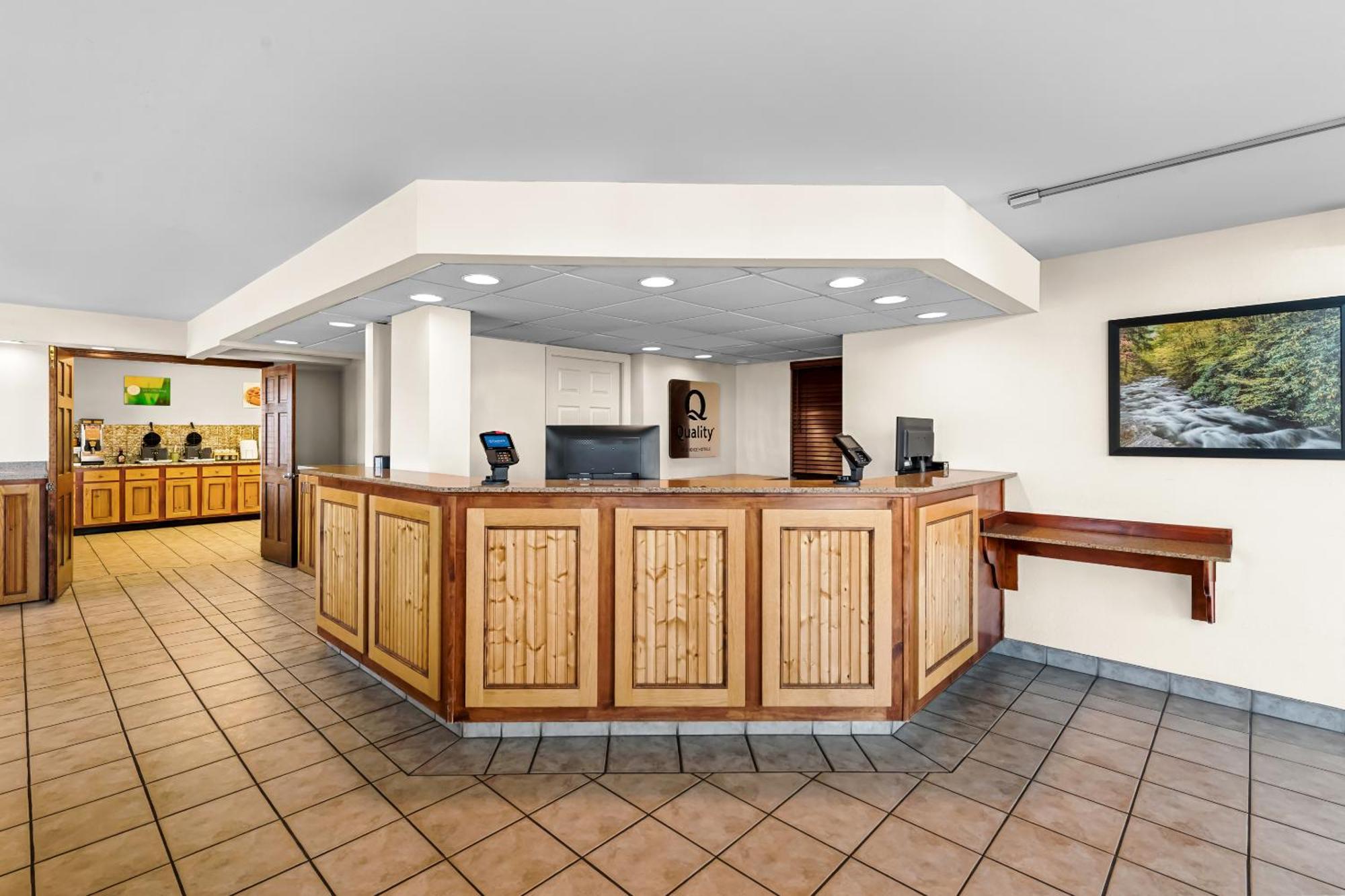 Quality Inn & Suites At Dollywood Lane Pigeon Forge Bagian luar foto