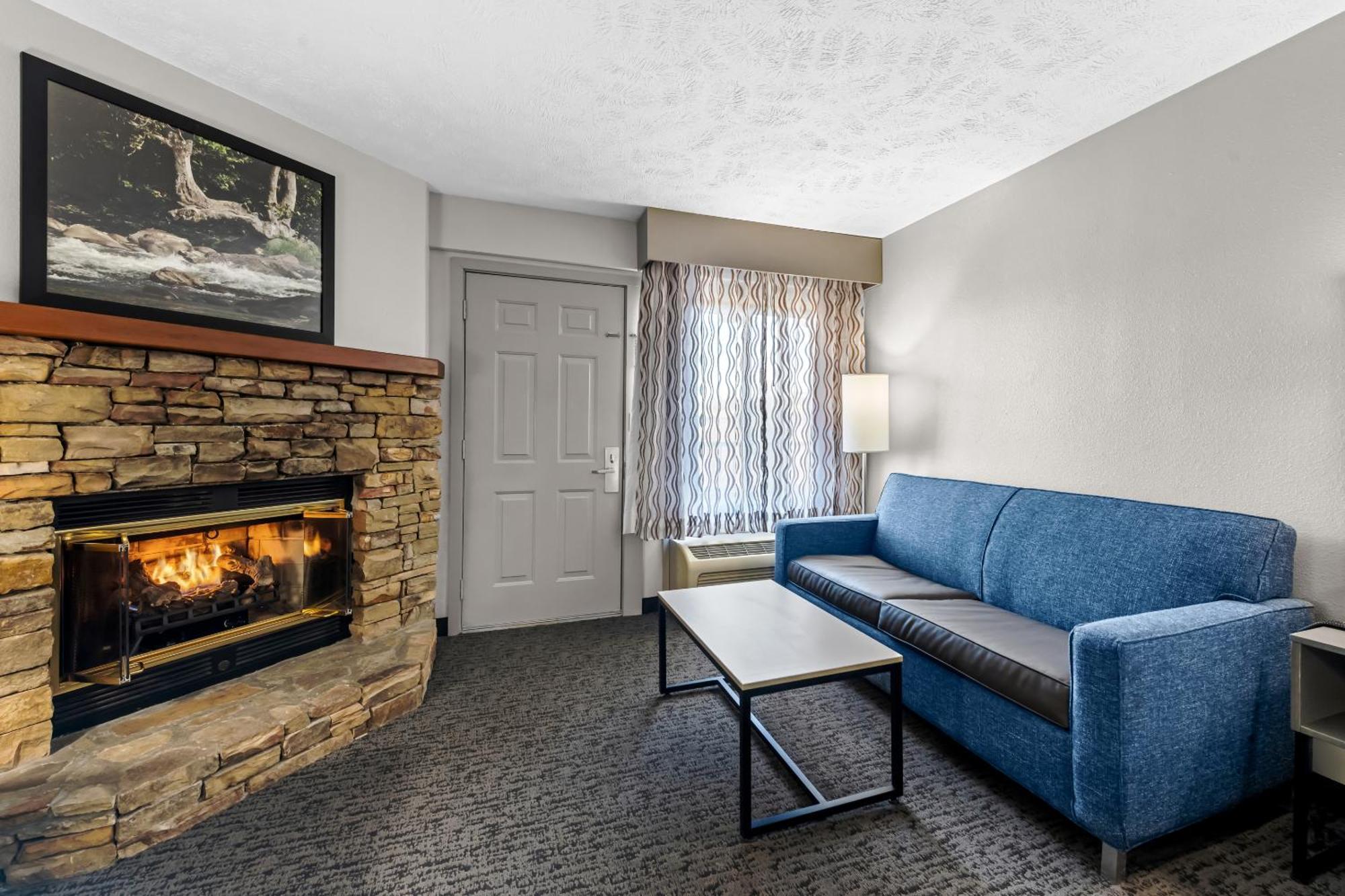 Quality Inn & Suites At Dollywood Lane Pigeon Forge Bagian luar foto